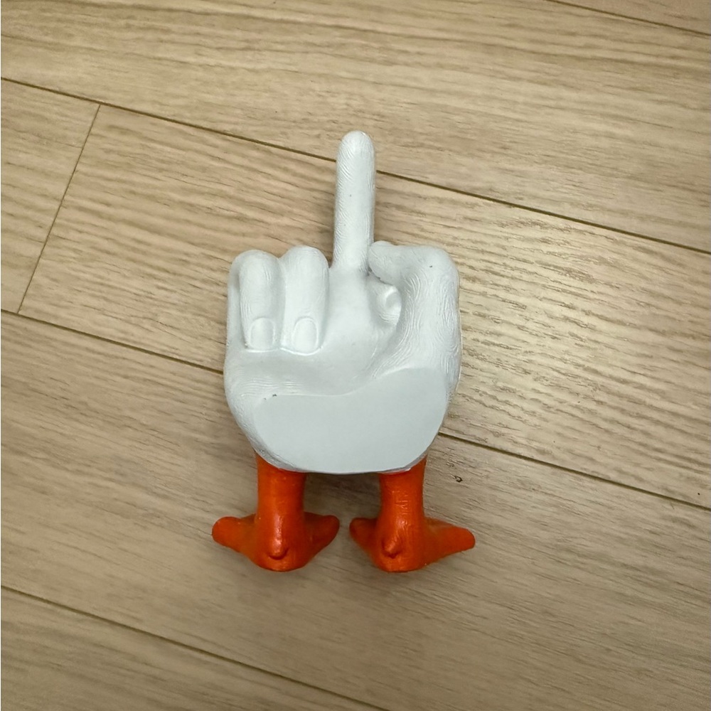 white and orange middle finger duck toy - Picture 4 of 7